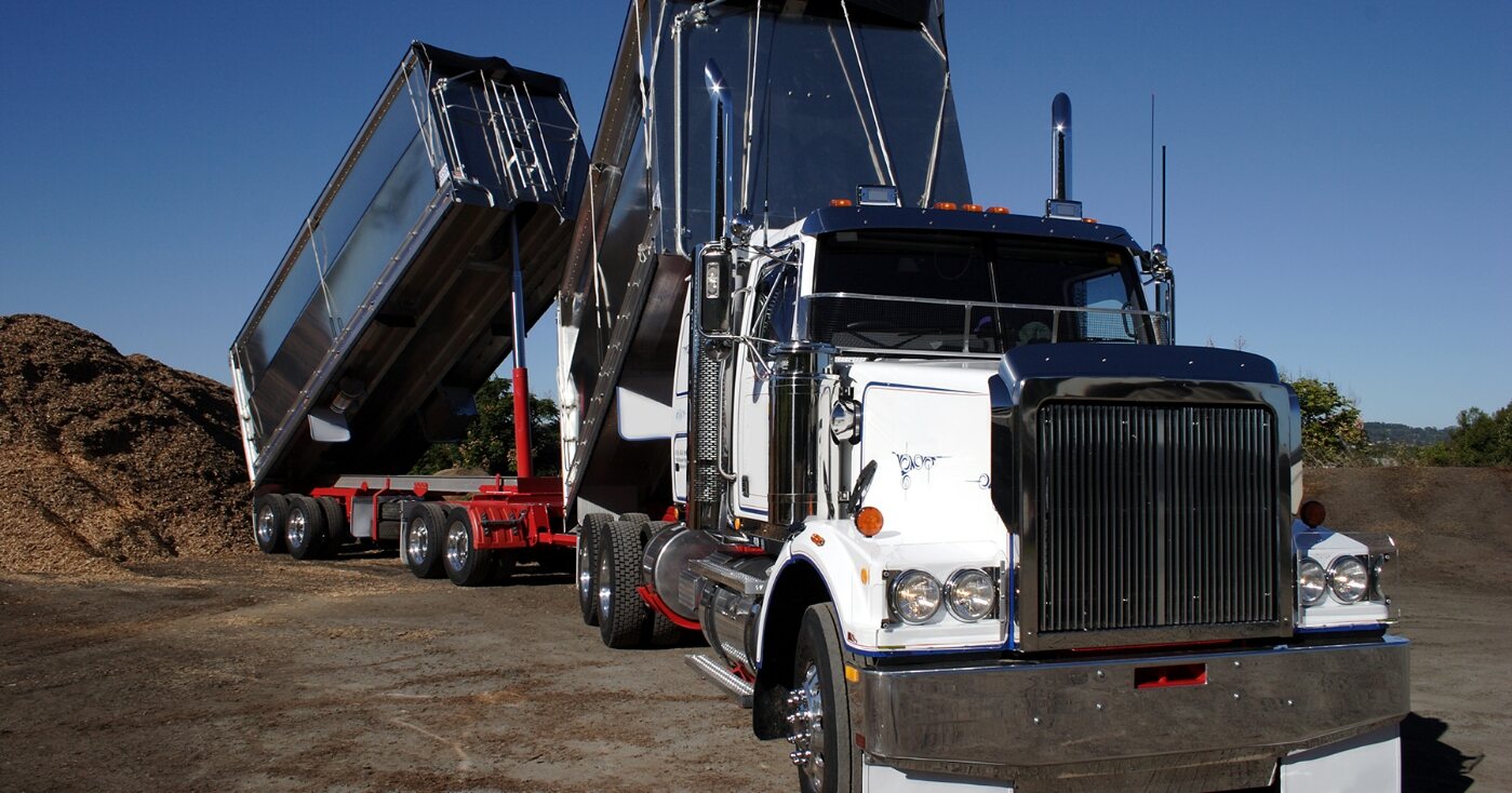 How To Safely Use A Dump Trailer