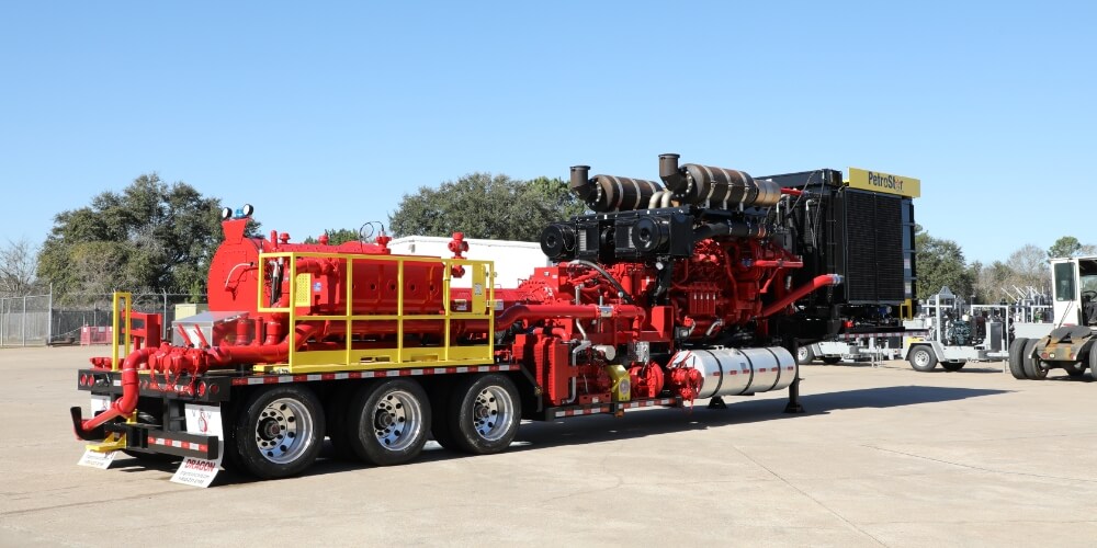 Mobile dual-fuel frac pump